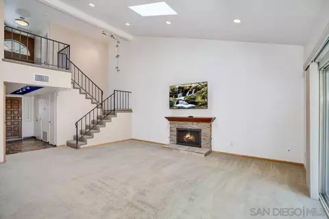 Living - 2410 Nielsen St, El Cajon, CA 92020 photo 4 of 13