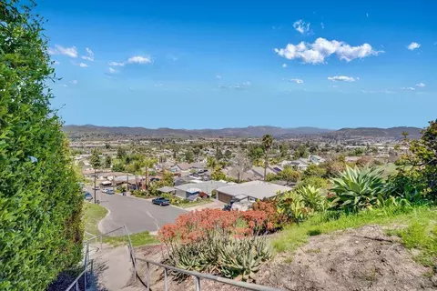 View/Area - 2410 Nielsen St, El Cajon, CA 92020 photo 1 of 2