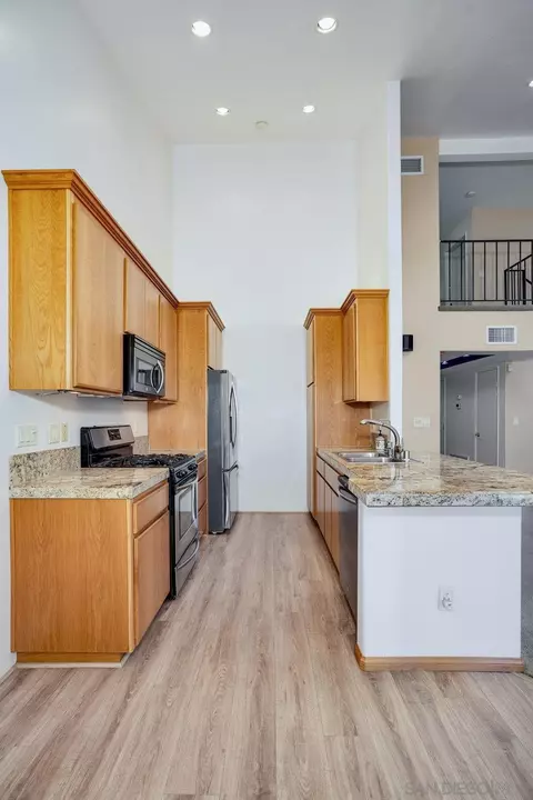 Kitchen - 2410 Nielsen St, El Cajon, CA 92020 photo 2 of 3