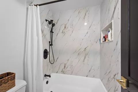 Bath - 7000 Saranac St #65, La Mesa, CA 91942 photo 3 of 3