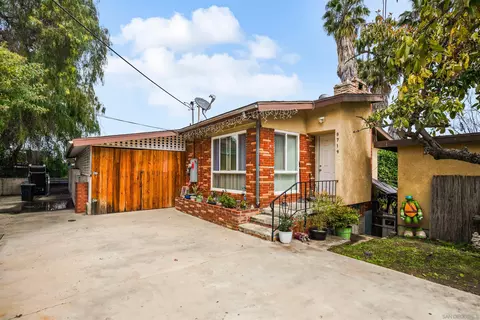 8719 Gardena Rd, Lakeside, CA 92040 photo 1
