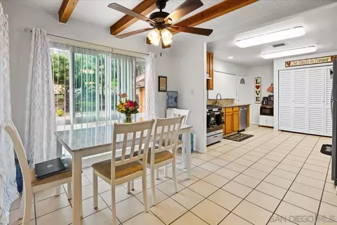 8719 Gardena Rd, Lakeside, CA 92040 photo 5