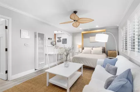 1049 Felspar St #5, San Diego, CA 92109