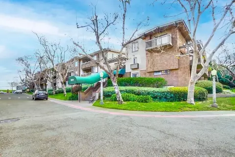 8840 Villa La Jolla Dr #308, La Jolla, CA 92037
