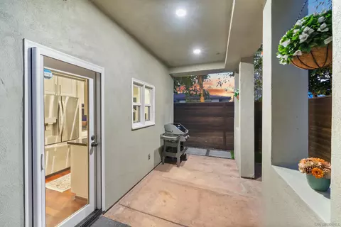 6755 Tyrian St, La Jolla, CA 92037 photo 50