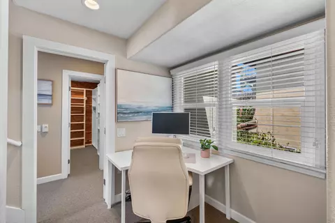 6755 Tyrian St, La Jolla, CA 92037 photo 19