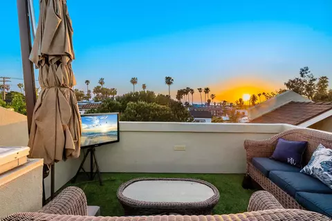 6755 Tyrian St, La Jolla, CA 92037 photo 38