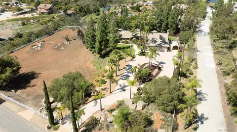 15354 Broad Oaks Rd, El Cajon, CA 92021 photo 46