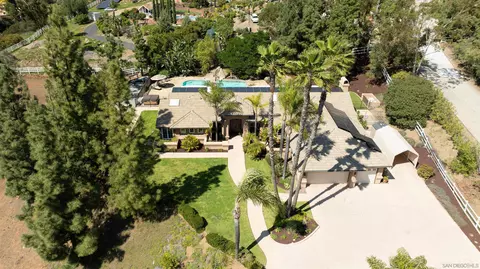 15354 Broad Oaks Rd, El Cajon, CA 92021