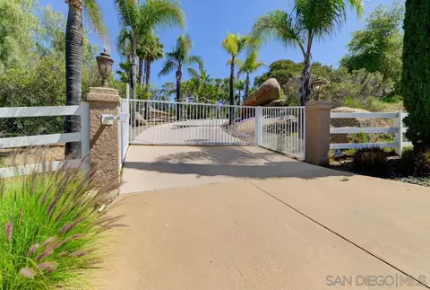 15354 Broad Oaks Rd, El Cajon, CA 92021 photo 3