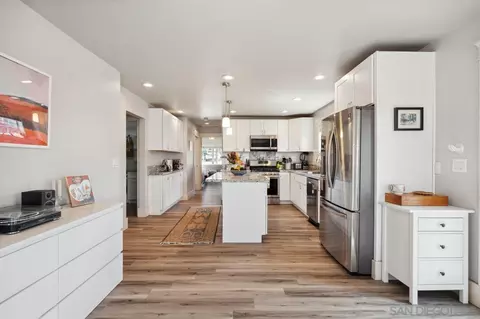 Kitchen - 402 N Nevada St, Oceanside, CA 92054 photo 1 of 10