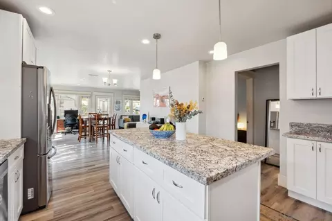 Kitchen - 402 N Nevada St, Oceanside, CA 92054 photo 8 of 10