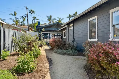 Exterior - 402 N Nevada St, Oceanside, CA 92054 photo 8 of 13