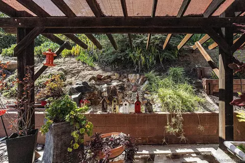 Exterior - 4336 Crestview Dr, La Mesa, CA 91941 photo 11 of 18