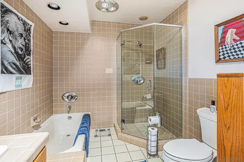 Bath - 4336 Crestview Dr, La Mesa, CA 91941 photo 1 of 1