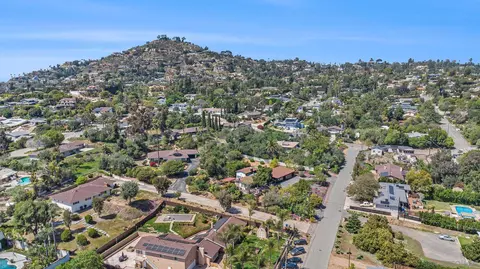 View/Area - 4336 Crestview Dr, La Mesa, CA 91941 photo 5 of 9