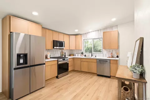 Kitchen - 557 Sunset Dr, Vista, CA 92081 photo 1 of 3