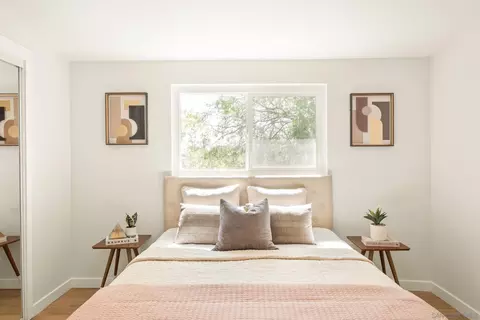 Bedroom - 557 Sunset Dr, Vista, CA 92081 photo 2 of 7