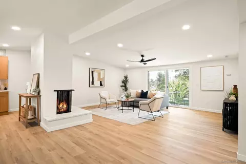 Living - 557 Sunset Dr, Vista, CA 92081 photo 1 of 3