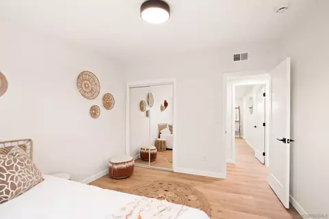 Bedroom - 557 Sunset Dr, Vista, CA 92081 photo 4 of 7
