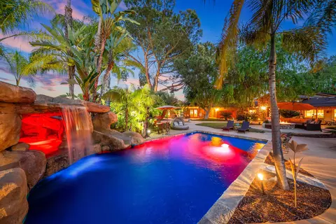 1758 Cerca Blanca Pl, El Cajon, CA 92019