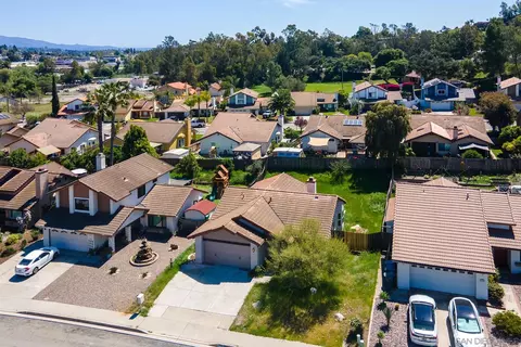 325 Cheyenne Ln, Escondido, CA 92026 photo 23