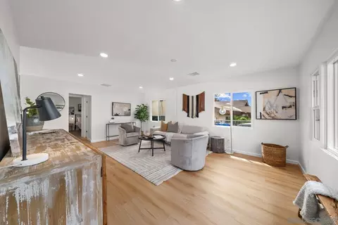 Living - 523 8th St, Imperial Beach, CA 91932 photo 1 of 2