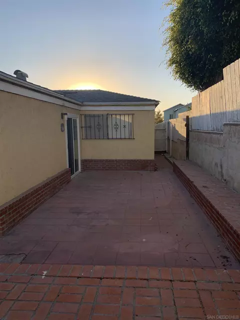 1385 Fourth Ave, Chula Vista, CA 91911 photo 7
