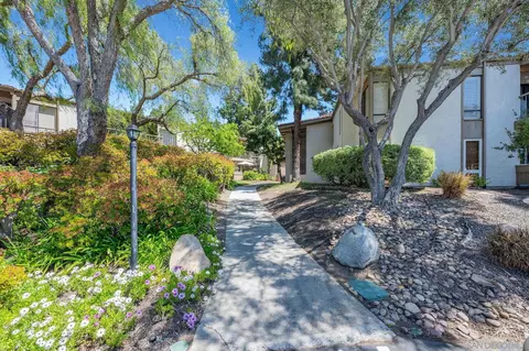 12515 Oaks North Dr #226, San Diego, CA 92128