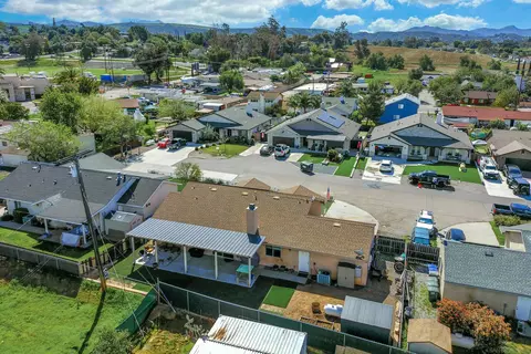 View/Area - 917 Passion Pl, Ramona, CA 92065 photo 8 of 9