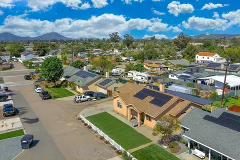 View/Area - 917 Passion Pl, Ramona, CA 92065 photo 4 of 9