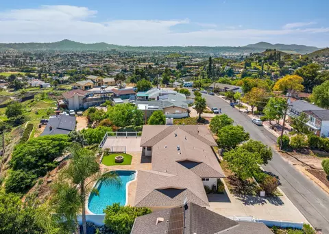 View/Area - 1672 Via Elisa, El Cajon, CA 92021 photo 11 of 13