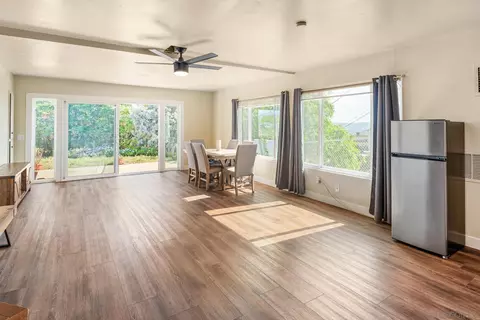 Living - 1672 Via Elisa, El Cajon, CA 92021 photo 9 of 10