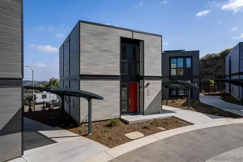8292 High St, La Mesa, CA 91941