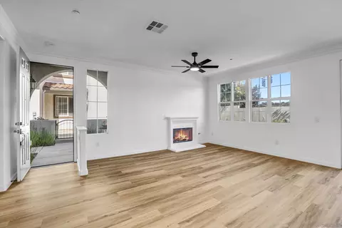 275 Reef Point Way #2, Oceanside, CA 92058 photo 12
