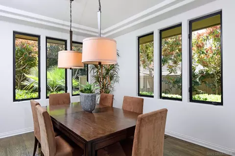 Dining - 2427 Dresden Pl, La Jolla, CA 92037 photo 1 of 2