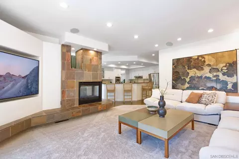 Living - 2427 Dresden Pl, La Jolla, CA 92037 photo 4 of 4