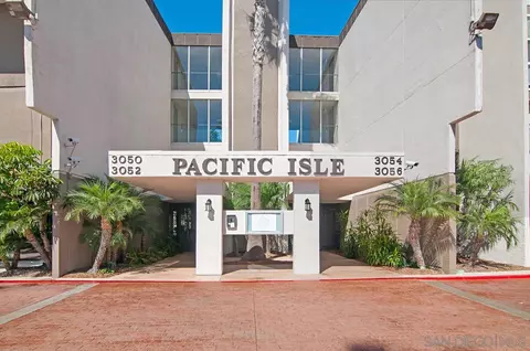 3050 Rue Dorleans UNIT 358, San Diego, CA 92110