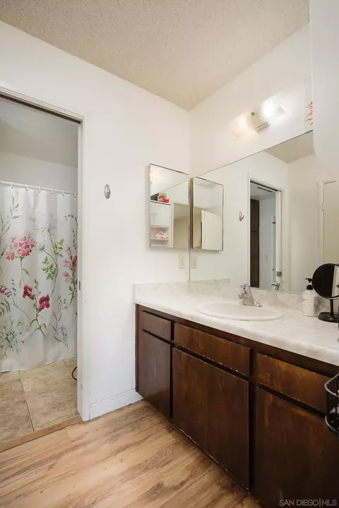 Bath - 632 A St UNIT 18, Ramona, CA 92065 photo 2 of 2