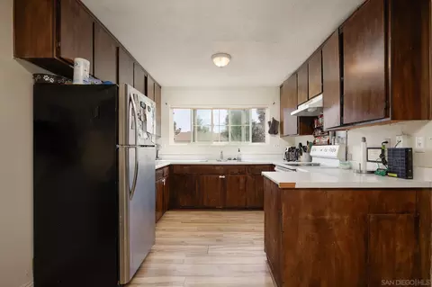 Kitchen - 632 A St UNIT 18, Ramona, CA 92065 photo 1 of 2