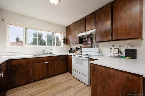 Kitchen - 632 A St UNIT 18, Ramona, CA 92065 photo 2 of 2