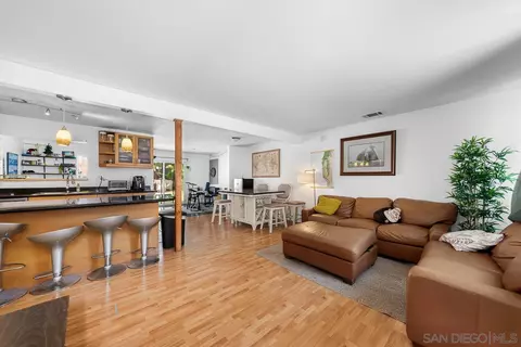 5133 Millwood Rd, San Diego, CA 92117