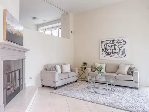 4335 Nobel Dr #96, San Diego, CA 92122