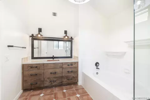 6532 Trefoil Ave, Oak Park, CA 91377 photo 18