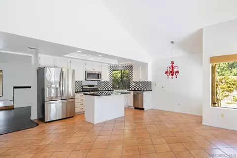 6532 Trefoil Ave, Oak Park, CA 91377 photo 8