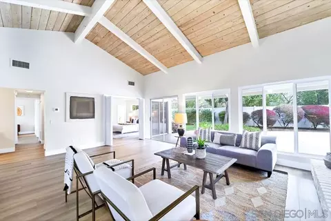 3563 Oak Cliff Dr, Fallbrook, CA 92028 photo 4