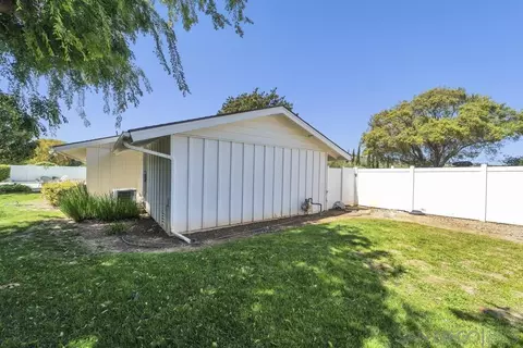 3563 Oak Cliff Dr, Fallbrook, CA 92028 photo 31