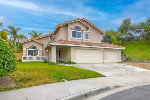 2302 Birdie St, Oceanside, CA 92056