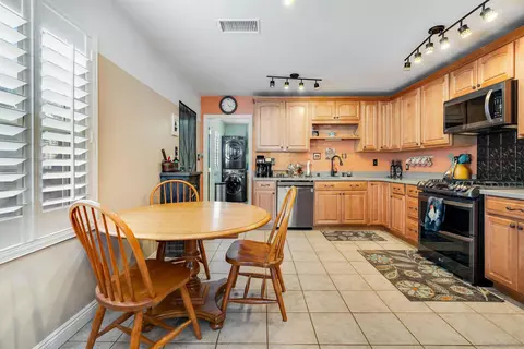 4516 Olive Ave, La Mesa, CA 91942 photo 5