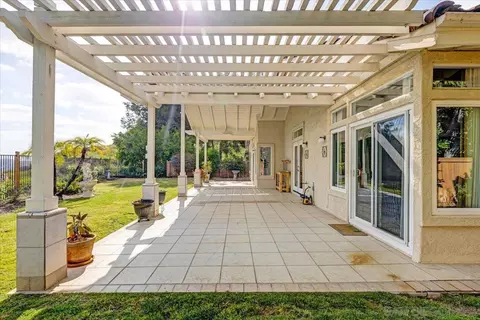 Exterior - 2002 Chardon Ln, El Cajon, CA 92019 photo 9 of 21